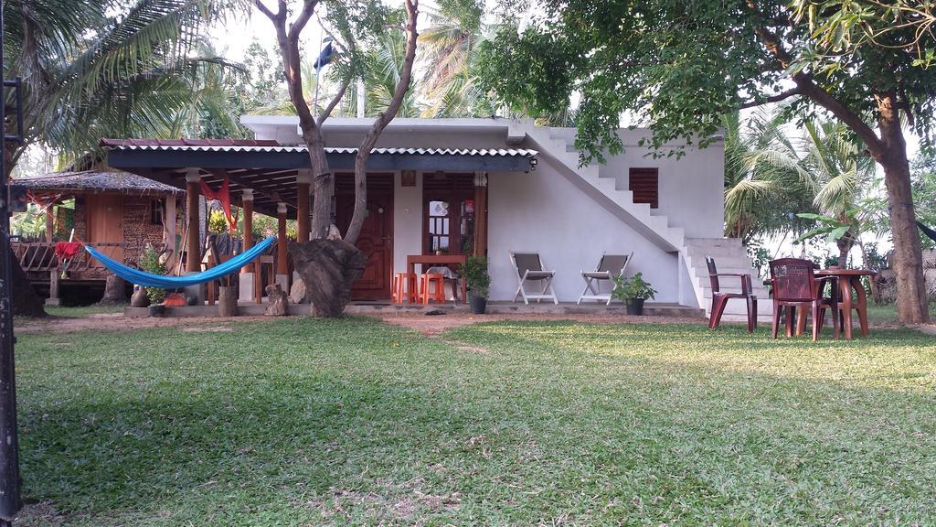 Yaye Guest House Tissamaharama Exteriér fotografie